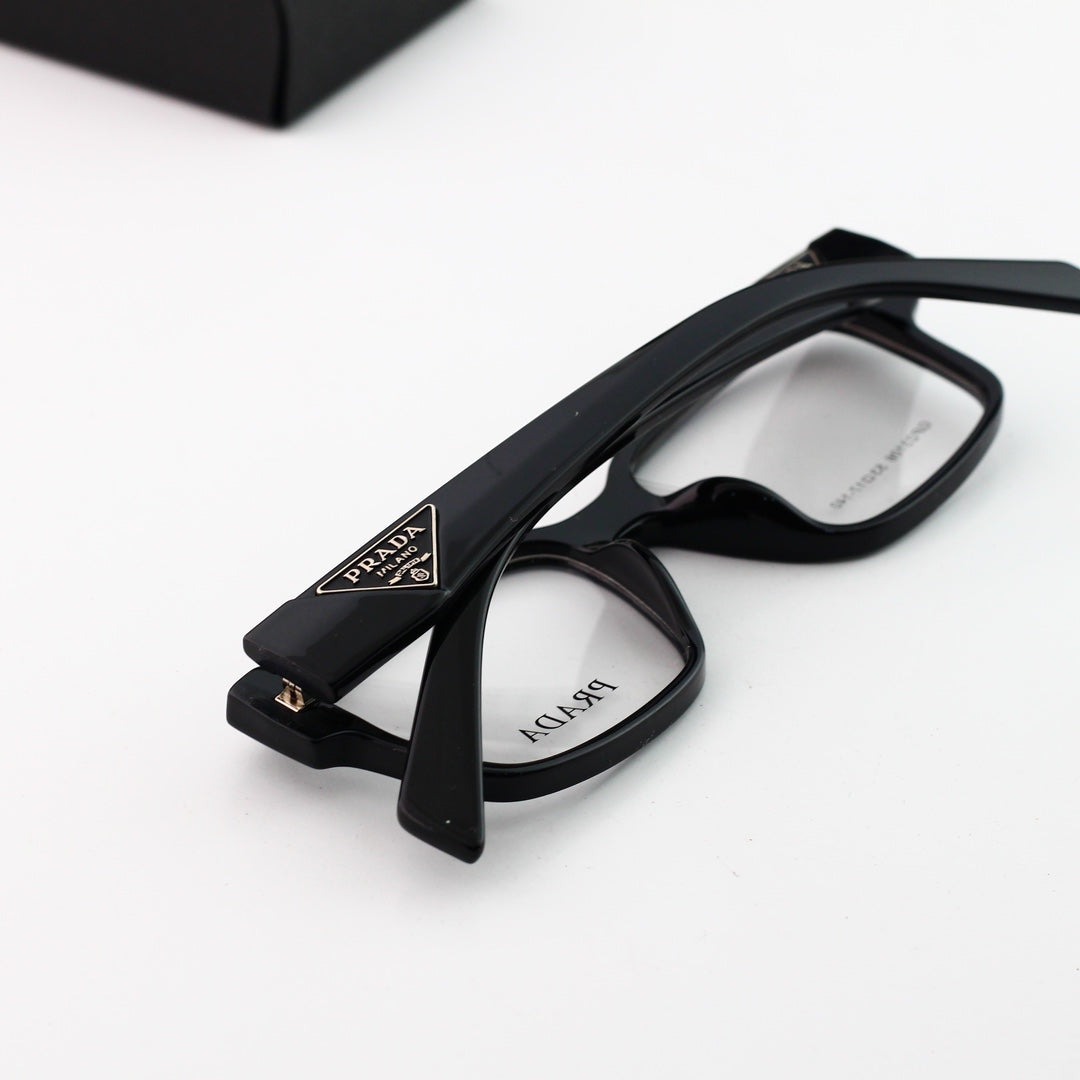 Classic Triangle Logo Square Glasses