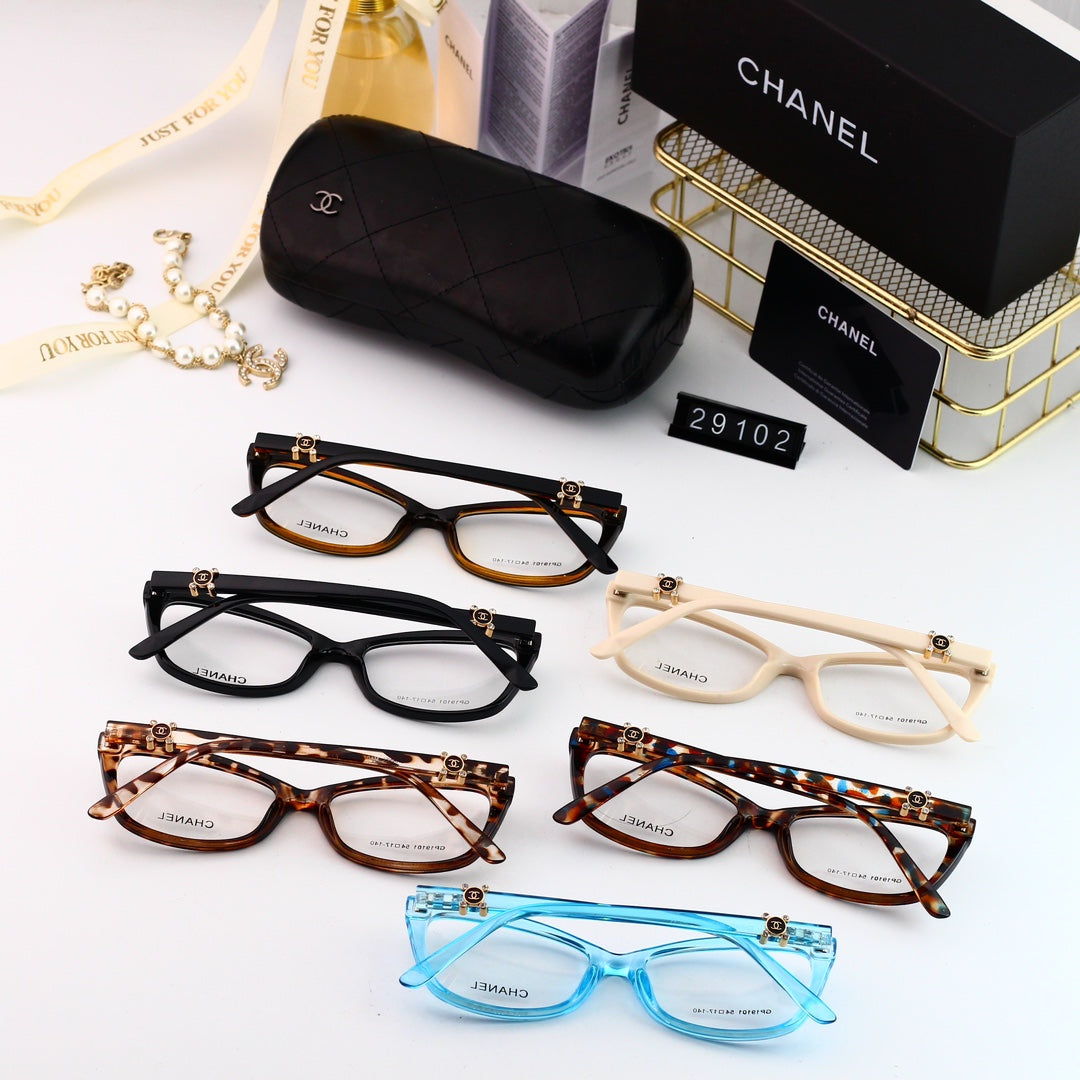 Fashionable Rhinestone Logo Glasses