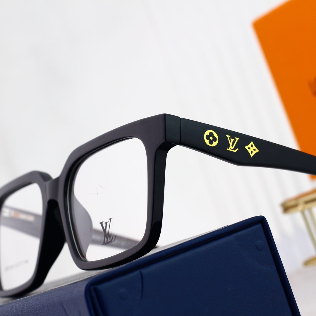 New Metal-Rimmed Square Glasses