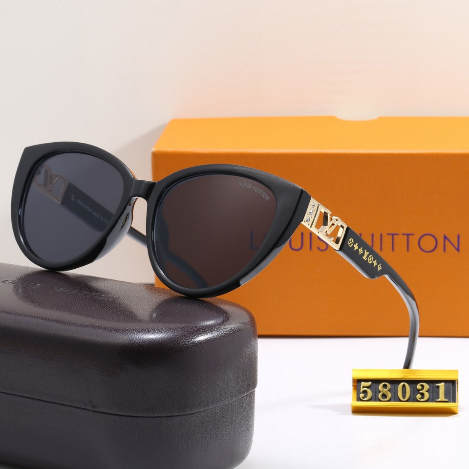 Diamond Hollow Letter Frame Sunglasses