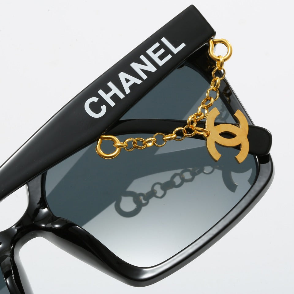 Fashion Metal Pendant Sunglasses