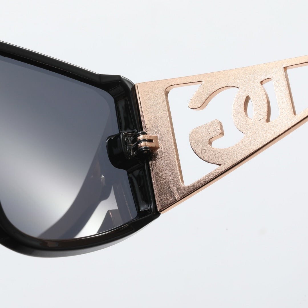 Oversized Fashionable Metal Frame Sunglasses